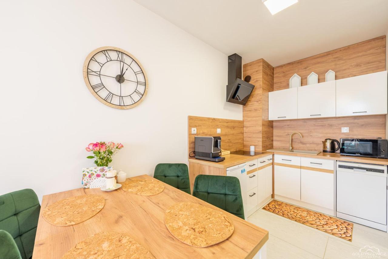 Horyzont Apartamenty - Kapitanski Mostek- Blisko Portu- Sniadania Kolobrzeg Ngoại thất bức ảnh