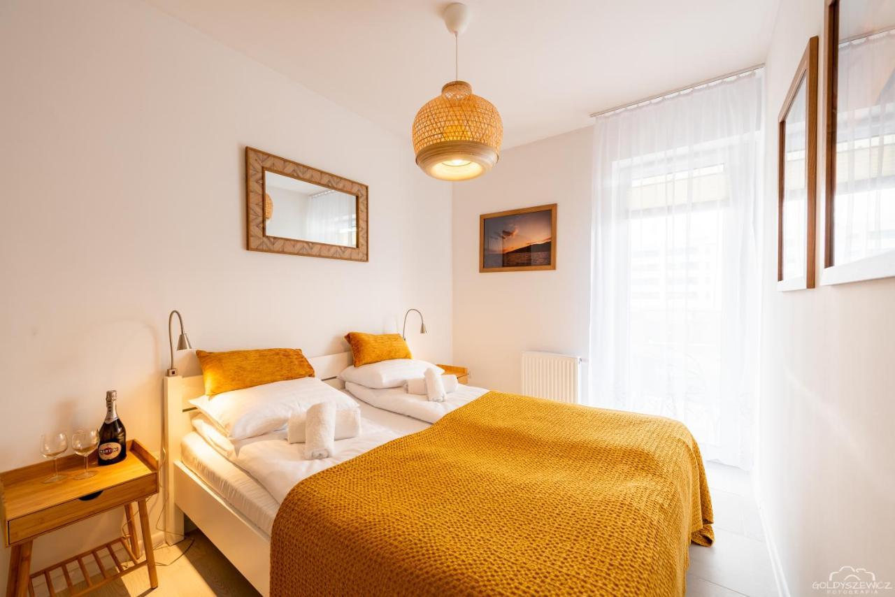 Horyzont Apartamenty - Kapitanski Mostek- Blisko Portu- Sniadania Kolobrzeg Ngoại thất bức ảnh