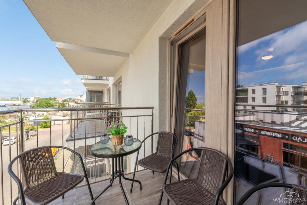 Horyzont Apartamenty - Kapitanski Mostek- Blisko Portu- Sniadania Kolobrzeg Ngoại thất bức ảnh