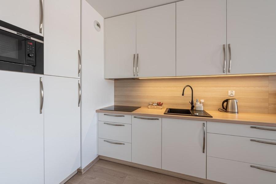 Horyzont Apartamenty - Kapitanski Mostek- Blisko Portu- Sniadania Kolobrzeg Ngoại thất bức ảnh