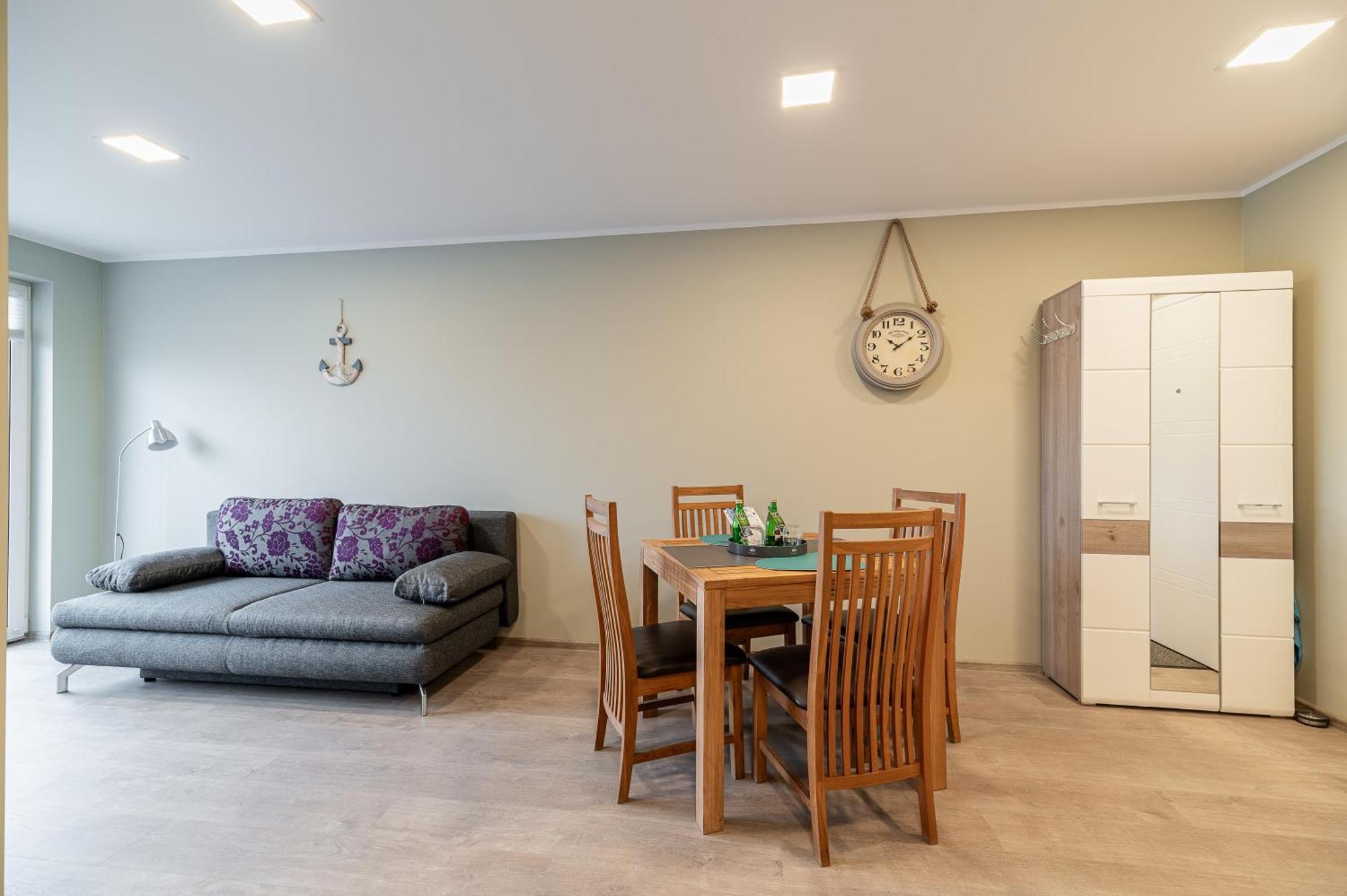 Horyzont Apartamenty - Kapitanski Mostek- Blisko Portu- Sniadania Kolobrzeg Ngoại thất bức ảnh